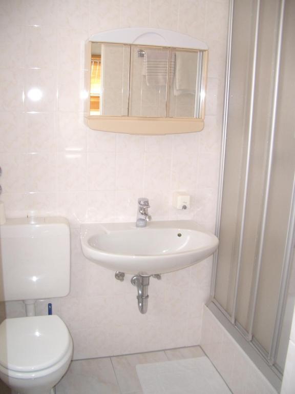 Hotel Adam Saarbruecken Room photo
